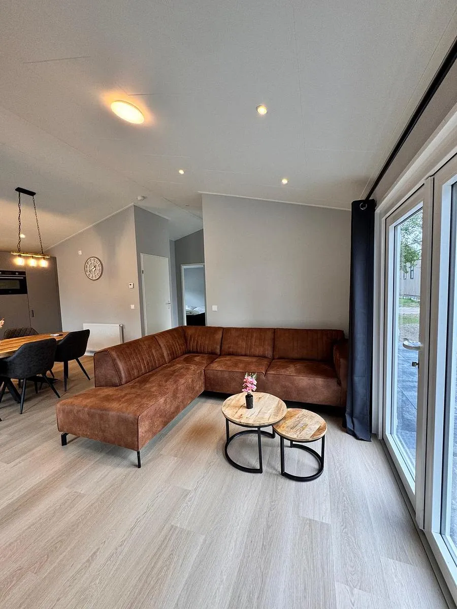 Villa Riant 6 persoons — interieur en omgeving, foto 4